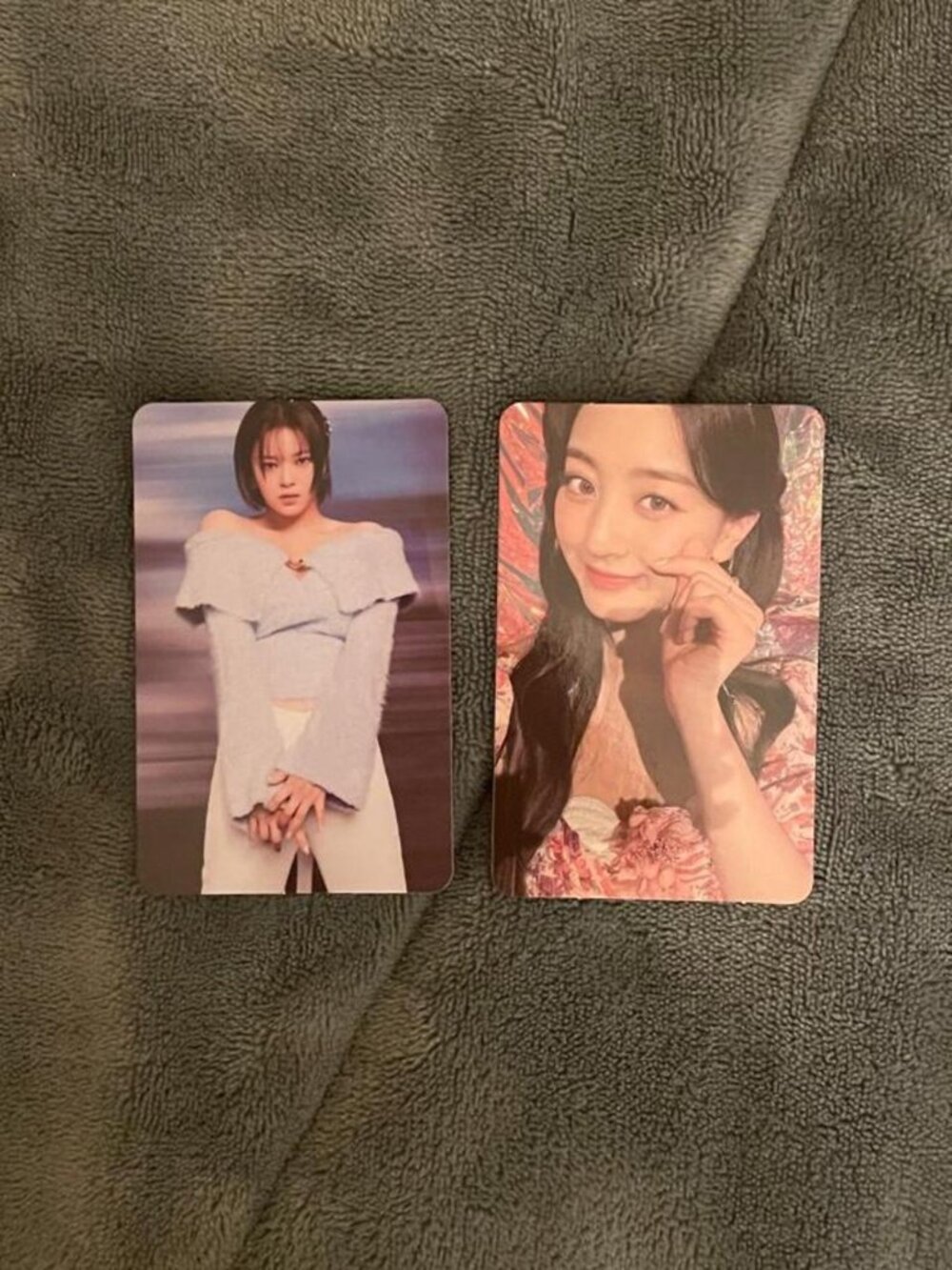 Twice Photo Cards - Picture 2 of 5